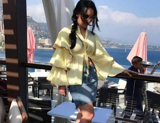 अरबाज से लिया तलाक लेकिन देवरानी के साथ घूम रही हैं मलाइका