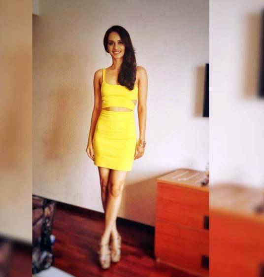 MBBS स्टूडेंट हैं मिस वर्ल्‍ड मानुषी, एक साल के ल‍िए छोड़ दी थी पढ़ाई