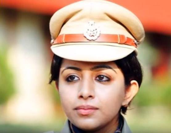 किसी पर बनी फिल्म तो किसी पर हो रहा है रिसर्च, ये हैं देश की 10 बेमिसाल महिला IAS-IPS अफसर