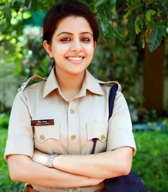 किसी पर बनी फिल्म तो किसी पर हो रहा है रिसर्च, ये हैं देश की 10 बेमिसाल महिला IAS-IPS अफसर