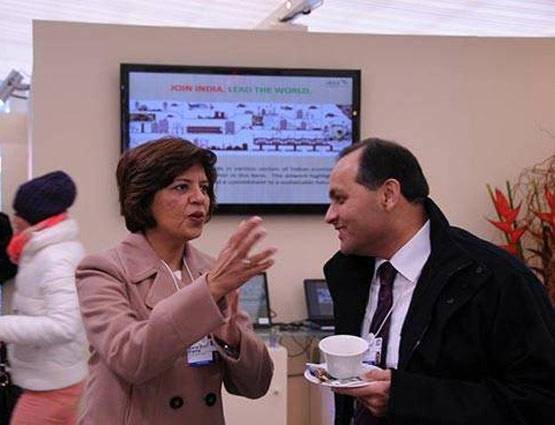 नीता अंबानी के साथ जश्न मनाते इस शख्स का फोटो हुई थी वायरल, मुकेश अंबानी के हैं बेहद करीब