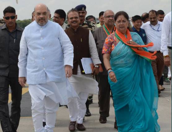 PHOTOS: जयपुर पहुंचे अमित शाह का ग्रैंड वेलकम