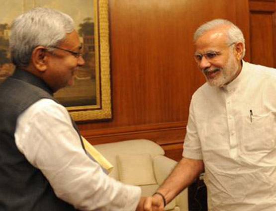 टीचर से की थी नीतीश ने इंटरकास्ट मैरिज, लाइमलाइट से दूर फैमिली