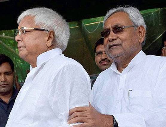 इस किन्नर ने कभी लालू को दी थी बददुआ, कहा था- बर्बाद हो जाएगा तुम्हारा परिवार