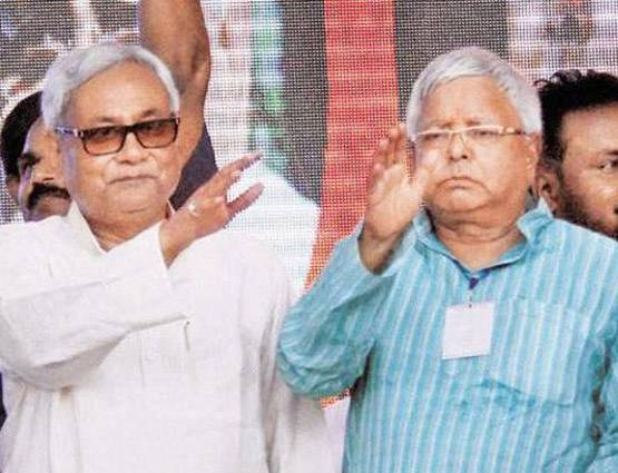 इस किन्नर ने कभी लालू को दी थी बददुआ, कहा था- बर्बाद हो जाएगा तुम्हारा परिवार