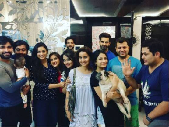 बोल्ड PHOTOS से हिट है श्वेता तिवारी की बेटी, बोर्ड में आए इतने नंबर