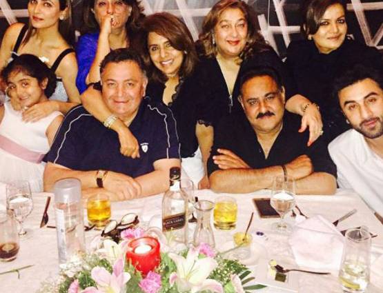 नीतू कपूर ने पति ऋषि कपूर और परिवार संग इस अंदाज में सेलिब्रेट किया B'day