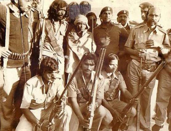 गांव की फूलन से बैंडिट क्वीन तक..दहशत का वो सफर, देखें PHOTOS