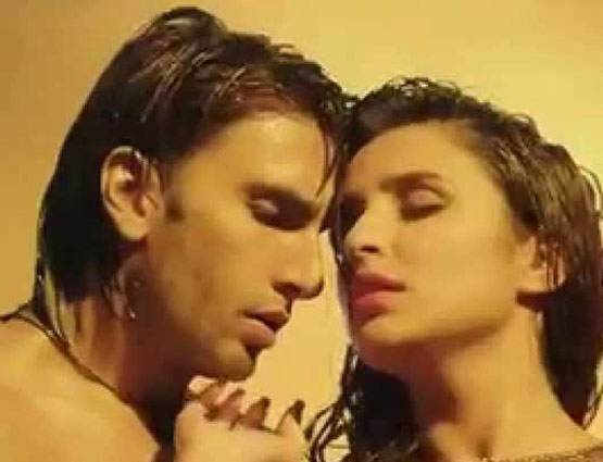 एक चांस के लिए सेट पर चाय-समोसे लाते थे रणवीर सिंह, पिता ने लगाए थे पहली फिल्म में पैसे