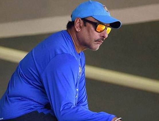 सैफ की पत्नी के साथ था रवि शास्त्री का अफेयर, मैग्जीन फोटोशूट से हुआ था हल्ला