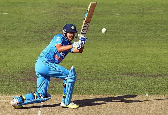 इस क्रिकेटर की आंखों के दीवाने हुए फैंस, दिशा पटानी छोड़ इन्हें बताया क्रश