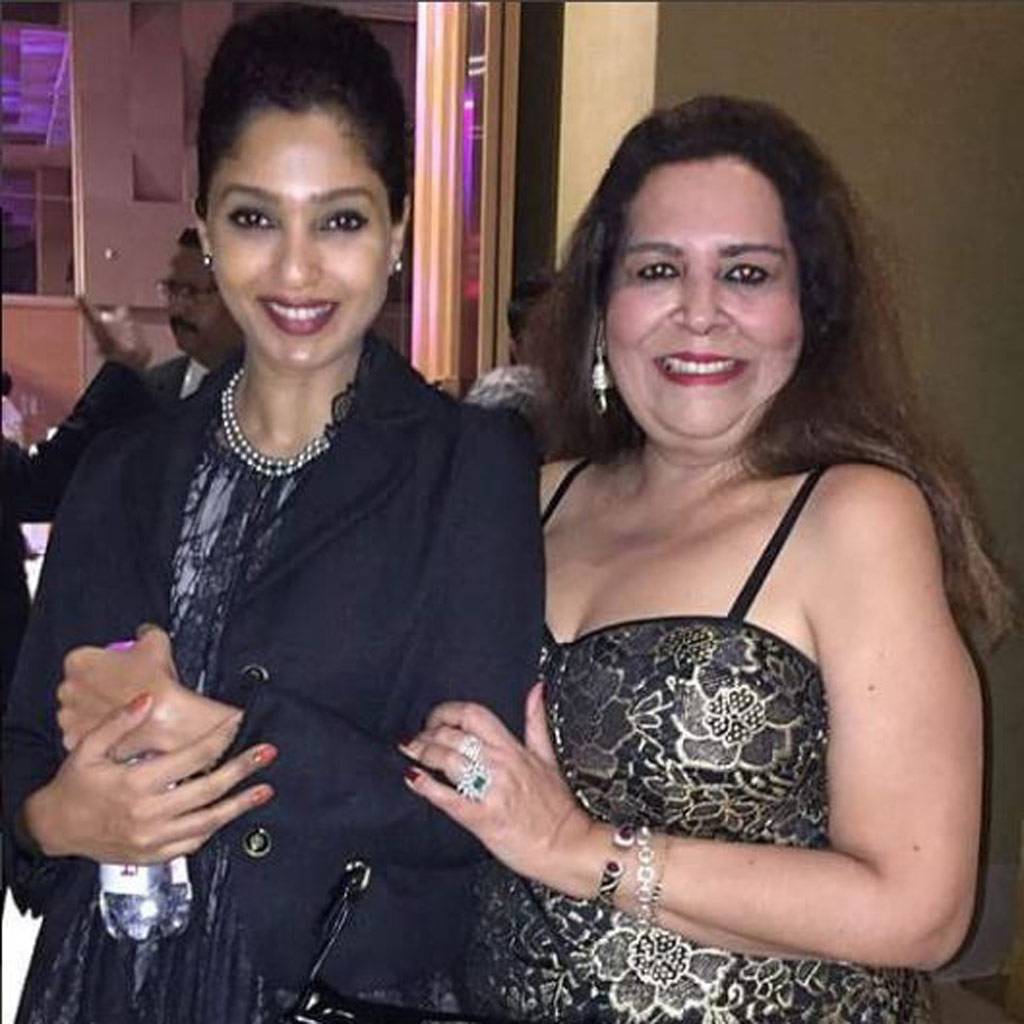 फरहान का पहला प्यार थी ये एक्ट्रेस, तलाक के बदले मांगे थे 2 लाख रुपये महीना