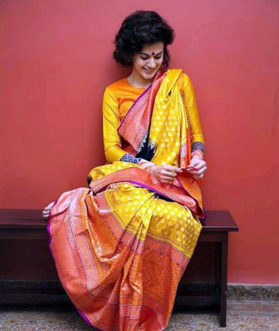 फिल्मों में Sexy दिखाए जाने पर किया था कमेंट, Beach पर यूं दिखीं तापसी