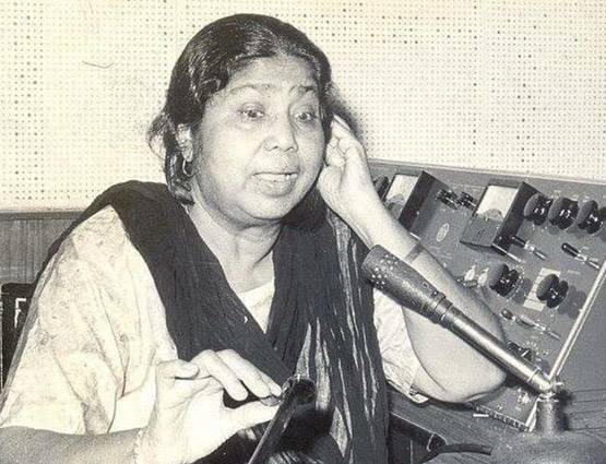 बचपन में खो दिया था मां-बाप को, दिलीप कुमार ने रखा टुन टुन नाम