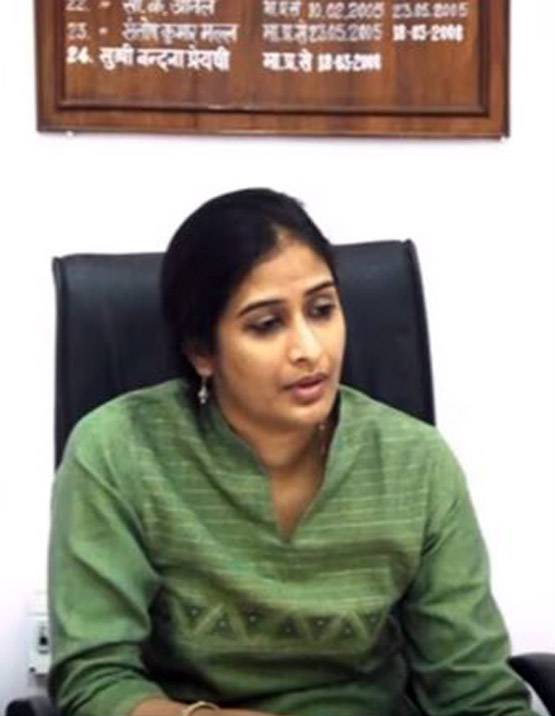 किसी पर बनी फिल्म तो किसी पर हो रहा है रिसर्च, ये हैं देश की 10 बेमिसाल महिला IAS-IPS अफसर