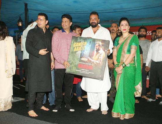 फिल्म के लिए बप्पा की शरण में आए संजय दत्त, हरे रंग की साड़ी में छाईं मान्यता