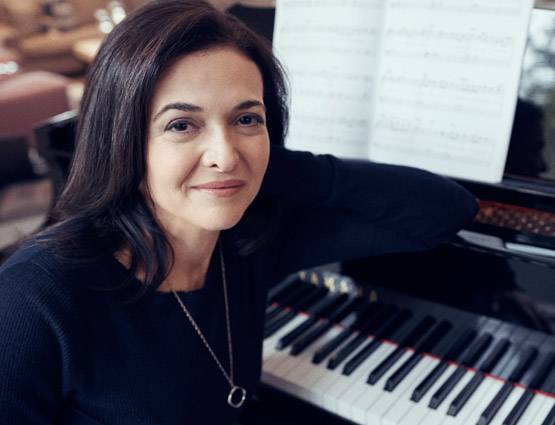 एरोबिक्स सिखाती थीं फेसबुक की सीईओ, जिम में हुई थी पति की मौत