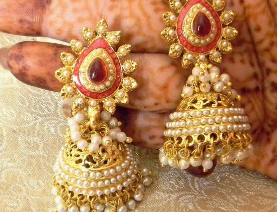 हरतालिका तीज पर करें 16 श्रृंगार, अखंड सौभाग्य का मिलेगा वरदान