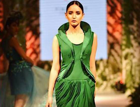 ये सुपरमॉडल बनी IIM-A की स्‍टूडेंट, ऐसे किया CAT क्‍लीयर