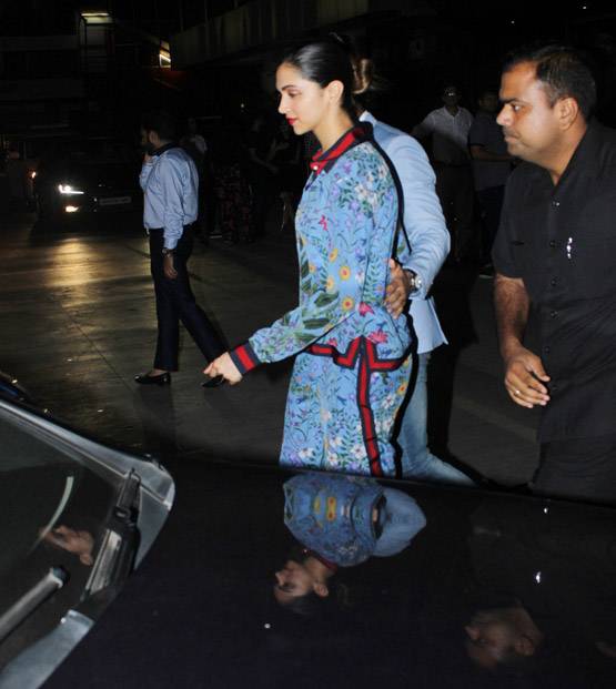 रणवीर-दीपिका की डिनर डेट पर पहुंचे युवराज. देखें क्या किया दीपिका ने