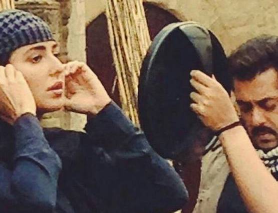 टाइगर जिंदा है की ऐसे शूटिंग कर रहे हैं सलमान-कटरीना, नई फोटो VIRAL