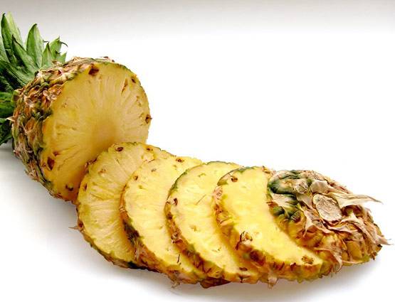 जानिये, कितना सुरक्ष‍ित है प्रेग्नेंसी में अनानास खाना...