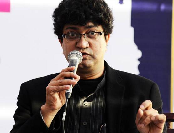 इन विज्ञापनों से लाइमलाइट में आए थे प्रसून, अभी इस कंपनी के CEO हैं