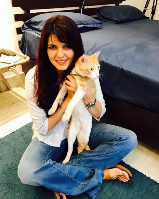 इस एक्टर की बहन को मिला BOLD मूवी का ऑफर, पंजाबी फिल्मों में किया है काम