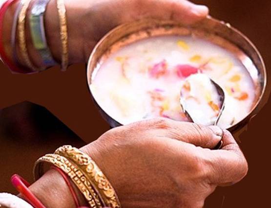 जानिये, किस प्रसाद से प्रसन्न होते हैं कृष्ण, करते हैं मनोकामना पूरी