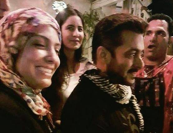 टाइगर जिंदा है की ऐसे शूटिंग कर रहे हैं सलमान-कटरीना, नई फोटो VIRAL