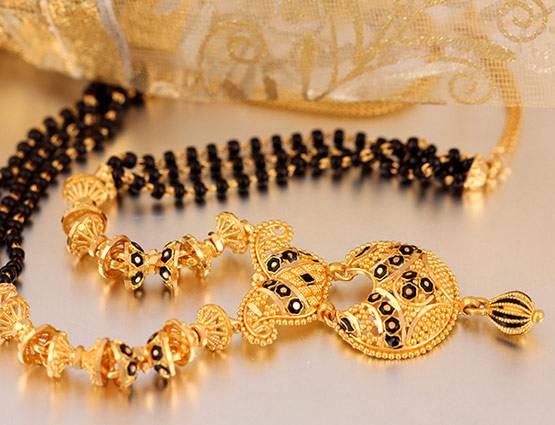 हरतालिका तीज पर करें 16 श्रृंगार, अखंड सौभाग्य का मिलेगा वरदान