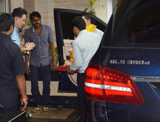 सलमान नहीं बहन अर्पिता के घर विराजे बप्पा, बॉलीवुड सेलिब्रेटीज ने ऐसे किया गणपति का स्वागत