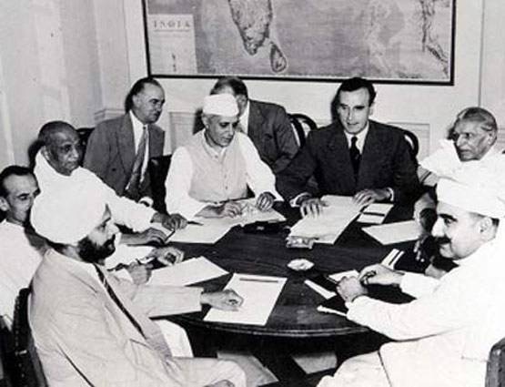 आजादी साथ लाई बंटवारे का बवंडर, जब खून के प्‍यासे हो गए थे लोग