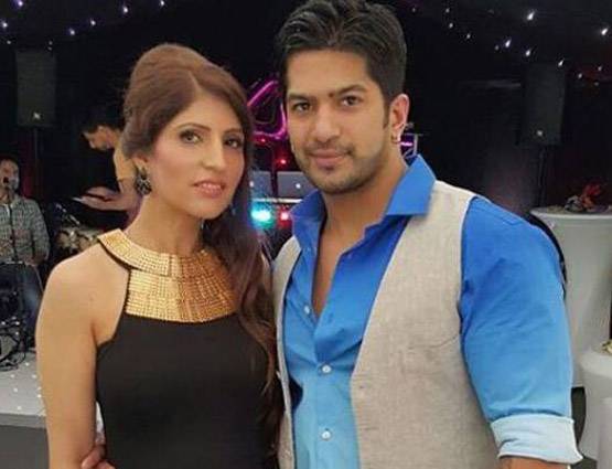 जेल में बंद अपनी पत्नी से अमित टंडन लेने वाले हैं तलाक, ये है वजह