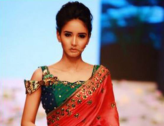 ये सुपरमॉडल बनी IIM-A की स्‍टूडेंट, ऐसे किया CAT क्‍लीयर