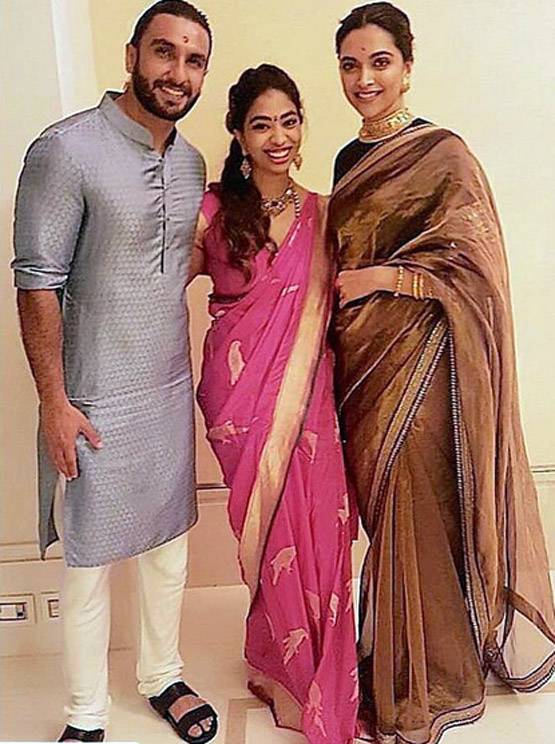 मुकेश अंबानी के गणेशोत्सव में रणवीर-दीपिका का LOVE IS IN THE AIR, देखें PHOTOS