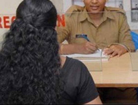 इन 10 अधिकारों के बारे में हर महिला को पता होना चाहिए...