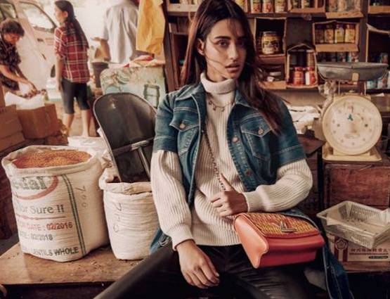 दिशा पटानी ने शेयर की BACKLESS फोटो, लोगों ने कहा- PORNSTAR बन जाओ