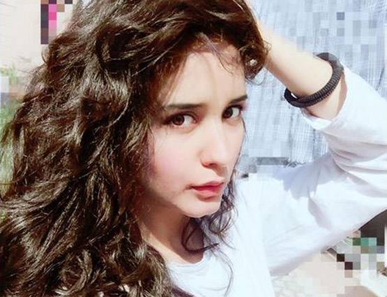 ये सुपरमॉडल बनी IIM-A की स्‍टूडेंट, ऐसे किया CAT क्‍लीयर