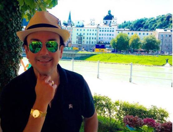 पाकिस्तान का वो सिंगर जो अब भारतीय नागरिक बन गया है...