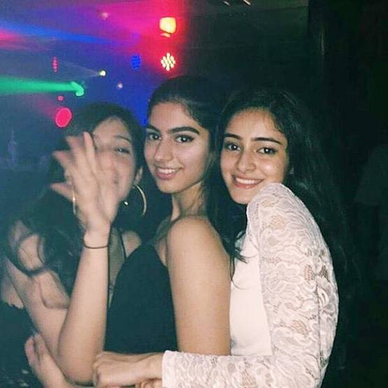 स्टाइल दीवा हैं चंकी पांडे की बेटी, फोटो देख दांतों तले दबा लेंगे उंगली