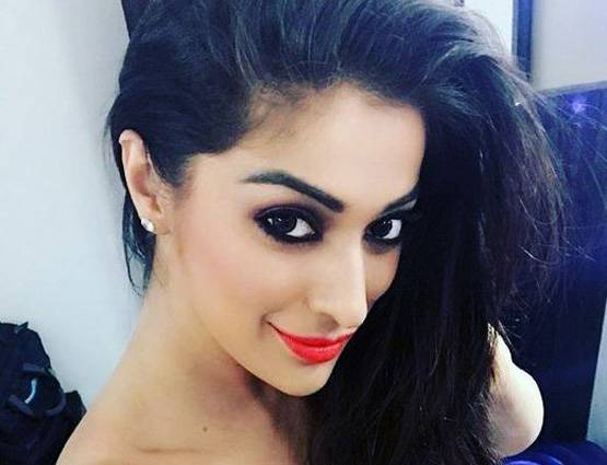 Julie2 Teaser: चौंका देगा साउथ की इस एक्ट्रेस का Bold अवतार