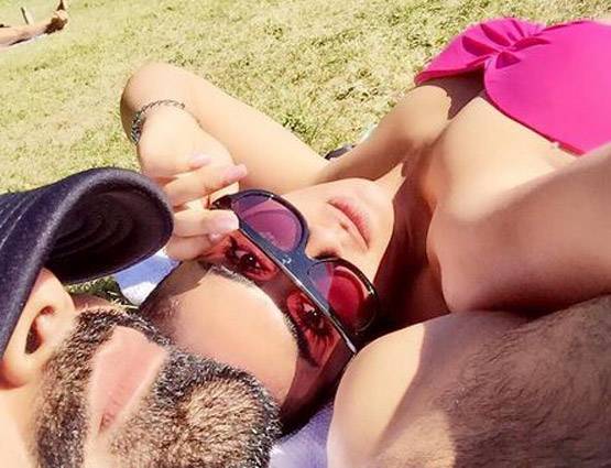 फैमिली के साथ हॉलीडे पर हैं अश्म‍ित-महक, क्या शादी की है PLANNING