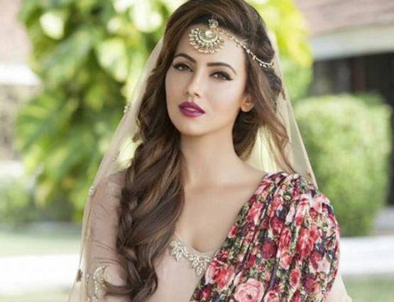 मदीना में पहना था हिजाब, इस एक्ट्रेस के गले लगाने से हिचके सलमान खान