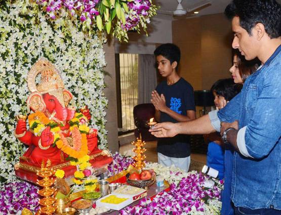 सलमान नहीं बहन अर्पिता के घर विराजे बप्पा, बॉलीवुड सेलिब्रेटीज ने ऐसे किया गणपति का स्वागत