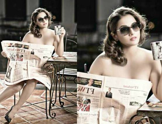 इन एक्ट्रेसेज ने अपनी TOPLESS फोटोज से मचाई सोशल मीडिया पर सनसनी