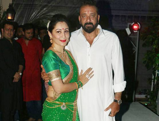 फिल्म के लिए बप्पा की शरण में आए संजय दत्त, हरे रंग की साड़ी में छाईं मान्यता