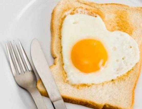 प्रेग्नेंसी में हर दिन एक अंडा क्यों खाना चाहिए, जानें फायदे...