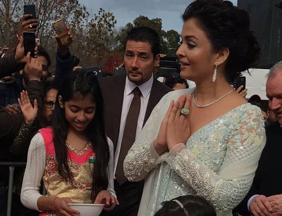 मेलबर्न में ऐश्वर्या राय ने बेटी आराध्या संग फहराया तिरंगा, PHOTOS