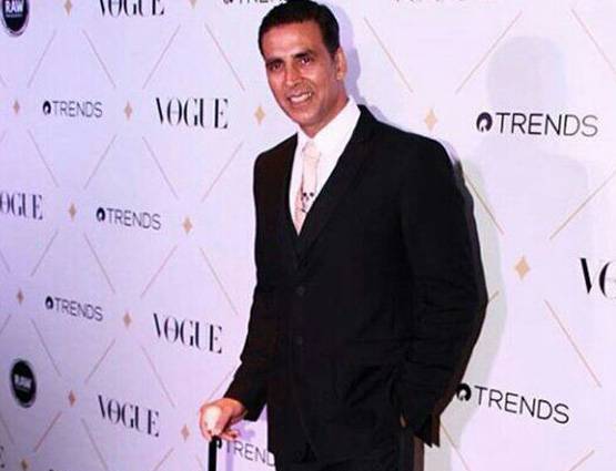 बच्चन परिवार की बहू और बेटियों का दिखा ग्लैमरस अंदाज...